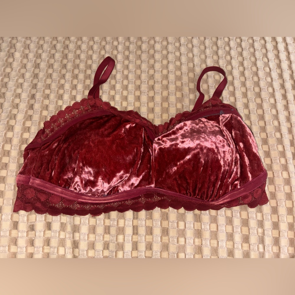 Aerie Velvet Lace Bralette - Deep Red